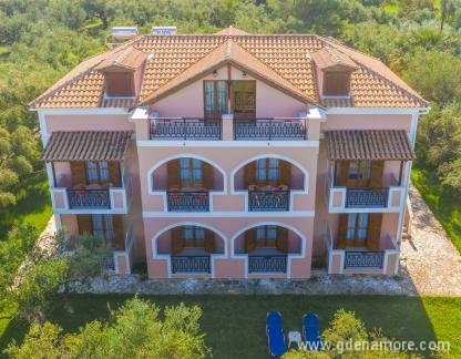 KAVOS PSAROU STUDIOS &amp; APARTMENTS, logement privé à Zakynthos, Gr&egrave;ce - DJI_0421