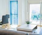 Apartment Blue Adriatic Bečići, privatni smeštaj u mestu Bečići, Crna Gora