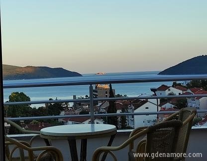 Ferienwohnungen Maja, Privatunterkunft im Ort Igalo, Montenegro - IMG_20210716_214404