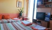 Cosy apartment, privatni smeštaj u mestu Igalo, Crna Gora