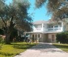 Elaia Apartments und Studios, Privatunterkunft im Ort Lefkada, Griechenland