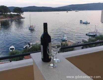 TONDO, private accommodation in city Tivat, Montenegro - 208522626