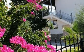 Villa Porto Sun Pefkohori, alloggi privati a Pefkohori, Grecia