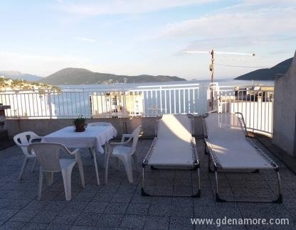 Penthouse Igalo, private accommodation in city Igalo, Montenegro - IMG-bc2f9c36014471ab849eb93242d11dea-V
