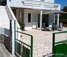 Holiday house '' Marin '', private accommodation in city Vinišće, Croatia