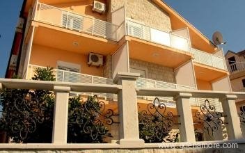 Apartmanok Bojovic, Magán szállás a községben Zanjice, Montenegró