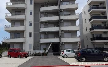 Kristal Apartment, privatni smeštaj u mestu Ulcinj, Crna Gora