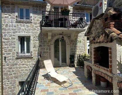 Apartmaji &quot;Stare ure&quot;, zasebne nastanitve v mestu Risan, Črna gora - viber_image_2022-06-29_14-57-24-845