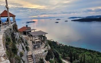 Antonia, zasebne nastanitve v mestu Orebić, Hrvaška