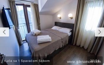 Apartman Morinj, частни квартири в града Morinj, Черна Гора