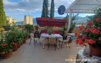 IZDAJEM APARTMAN U IGALU !!!, privat innkvartering i sted Igalo, Montenegro