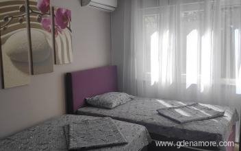 Dvokrevetna soba, private accommodation in city Herceg Novi, Montenegro