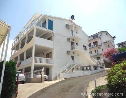 Apartmanok Devic - Kaludjerovina, Magán szállás a községben Kaludjerovina, Montenegr&oacute; - Kaludjerovina, Tivat, Smestaj, Letovanje, Crna Gor