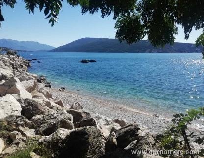 Appartement Vukica, logement privé à Herceg Novi, Mont&eacute;n&eacute;gro - Naslovna_HN