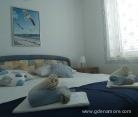 Apartments, Sucuraj, Hvar, private accommodation in city Sućuraj, Croatia