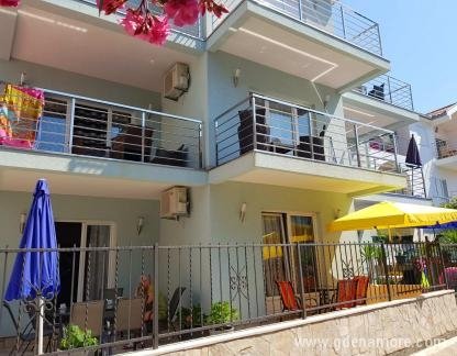 Ceca Apartmani, private accommodation in city Djenović, Montenegro - IMG-bd43e8b60faf68ff553b5c165913fce1-V