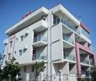 Apartments AmA, privatni smeštaj u mestu Ulcinj, Crna Gora