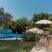 Villa M&iacute;a, alojamiento privado en Bijela, Montenegro - TERASA