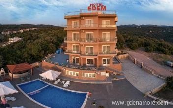 Hotel Eden, zasebne nastanitve v mestu Utjeha, Črna gora