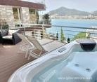 Dukley Gardens Luxury two bedroom apartment, private accommodation in city Budva, Montenegro