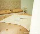 Apartmani Vasovic, private accommodation in city Sutomore, Montenegro