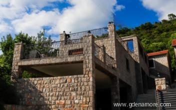 Appartements Lav, Privatunterkunft im Ort Luštica, Montenegro