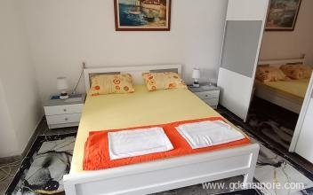 Apartamento Topla, alojamiento privado en Herceg Novi, Montenegro