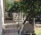 Apartamento Tania, alojamiento privado en Tivat, Montenegro