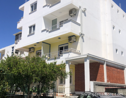 apartmani Pericic NEW HOUSE, Privatunterkunft im Ort Sutomore, Montenegro - IMG_3735