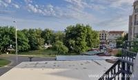 Apartments Krsto, privatni smeštaj u mestu Petrovac, Crna Gora