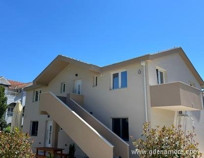 LUX APARTMENTS  A&amp;N, Magán szállás a községben Tivat, Montenegr&oacute; - IMG-20240617-WA0011