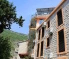 Slavuj apartmani, privat innkvartering i sted Bečići, Montenegro