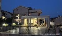 Apartmani 3V Spaić, alojamiento privado en Igalo, Montenegro