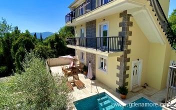 Apartmanok LUX S1, Magán szállás a községben Tivat, Montenegró