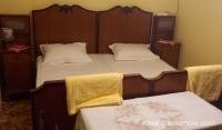 Kuća Medigović, private accommodation in city Buljarica, Montenegro