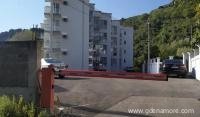 Апартамент Драгана, частни квартири в града Sutomore, Черна Гора