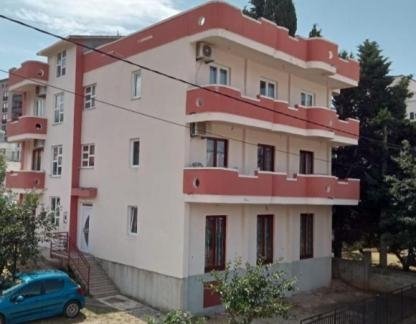 Apartment Ada , Частный сектор жилья Добре Воде, Черногория - IMG-20250413-WA0005
