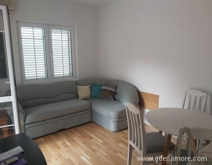 Ariana, Privatunterkunft im Ort Herceg Novi, Montenegro - 20250505_094855