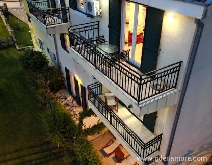 TM apartmani, logement privé à Bijela, Mont&eacute;n&eacute;gro - Kuca - 0