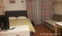 Bi&Bo Apartment, privatni smeštaj u mestu Budva, Crna Gora