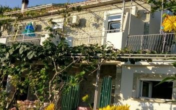 Apartmani Bosco, Magán szállás a községben Tivat, Montenegró
