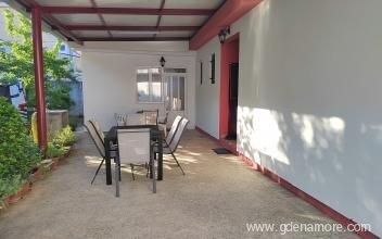 Apartman Kumbor, privatni smeštaj u mestu Kumbor, Crna Gora
