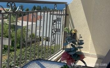 Apartmanok Kosta, Magán szállás a községben Šušanj, Montenegró