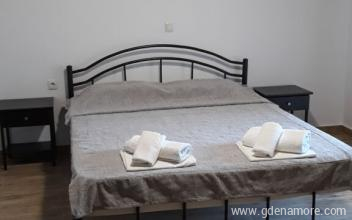 Erzs&eacute;bet Villa, Mag&aacute;n sz&aacute;ll&aacute;s a k&ouml;zs&eacute;gben Skala Potamia, G&ouml;r&ouml;gorsz&aacute;g