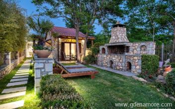 Maria House, private accommodation in city Skala Maries, Greece