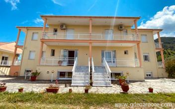 Mint Studios, private accommodation in city Skala Potamia, Greece