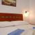 Vila Maris, 1 + 2 + 1, private accommodation in city Petrovac, Montenegro