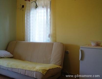 Apartmaji Nina, , zasebne nastanitve v mestu Utjeha, Črna gora