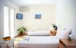 Zweibettzimmer komfor + Balkon u Budva Inn Apartments, Privatunterkunft im Ort Budva, Montenegro