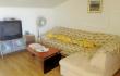 Apartman A6 en Apartamentos ANA, alojamiento privado en Poreč, Croacia